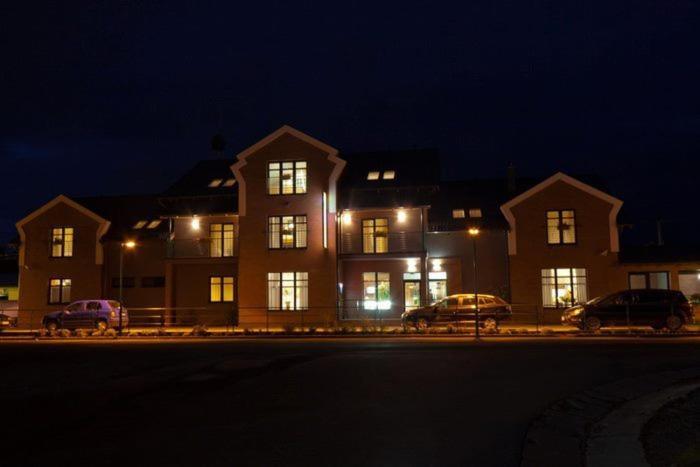 F - Team Hotel Liptovský Hrádok Kültér fotó